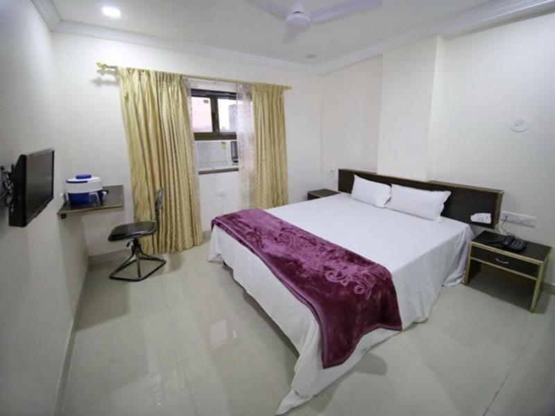 OYO 2229 Hotel Golden Wings Udaipur Exterior foto